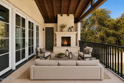 5402 E Exeter Boulevard, Phoenix, AZ 85018 - Photo 8