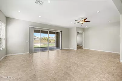 24220 N 21st Place, Phoenix, AZ 85024 - Photo 12