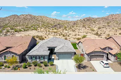 18622 W Chuckwalla Canyon Road, Goodyear, AZ 85338 - Photo 2