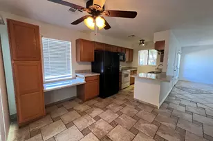 95 N Cooper Rd, Chandler, AZ 85225 - Photo 1