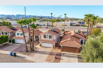4064 E Woodland Drive, Phoenix, AZ 85048 - Photo 42