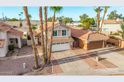 4064 E Woodland Drive, Phoenix, AZ 85048 - Photo 40