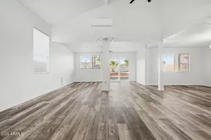 4064 E Woodland Dr, Phoenix, AZ 85048 - Photo 12