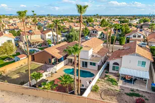 4064 E Woodland Dr, Phoenix, AZ 85048 - Photo 44