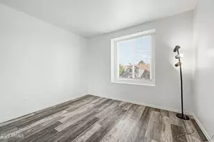 4064 E Woodland Dr, Phoenix, AZ 85048 - Photo 28
