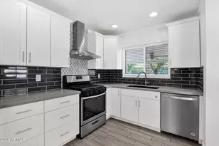 3130 N 20th St, Phoenix, AZ 85016 - Photo 8