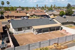 4147 W Echo Ln, Phoenix, AZ 85051 - Photo 4