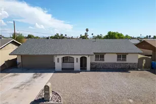 4147 W Echo Ln, Phoenix, AZ 85051 - Photo 2