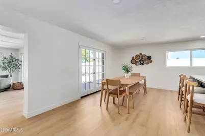 8346 E Roma Avenue, Scottsdale, AZ 85251 - Photo 12