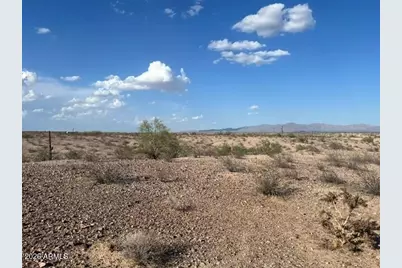 004 N 331st Avenue #-, Tonopah, AZ 85354 - Photo 4