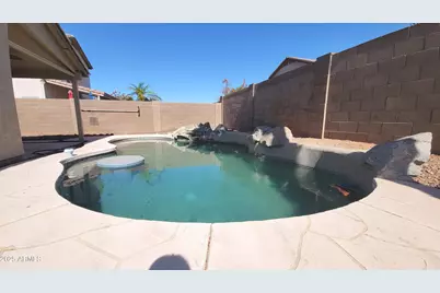 845 W Vaughn Avenue, Gilbert, AZ 85233 - Photo 26