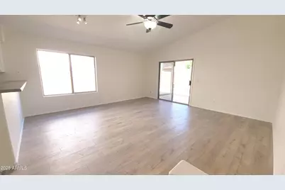 845 W Vaughn Avenue, Gilbert, AZ 85233 - Photo 8