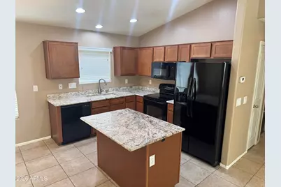 28866 N Coal Avenue, San Tan Valley, AZ 85143 - Photo 4