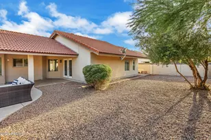 2722 E Lawndale St, Mesa, AZ 85213 - Photo 48