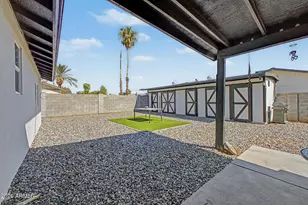 4139 W Desert Hills Dr, Phoenix, AZ 85029 - Photo 12