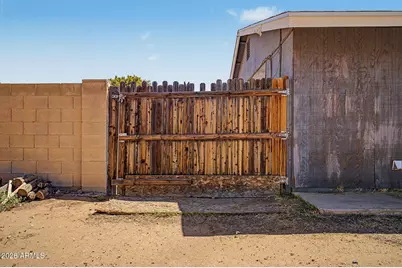 4218 N 82nd Drive, Phoenix, AZ 85033 - Photo 36