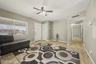 4218 N 82nd Dr, Phoenix, AZ 85033 - Photo 8