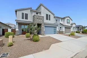 10302 W Deanna Dr, Peoria, AZ 85382 - Photo 12
