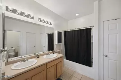 6748 W Charter Oak Road, Peoria, AZ 85381 - Photo 14