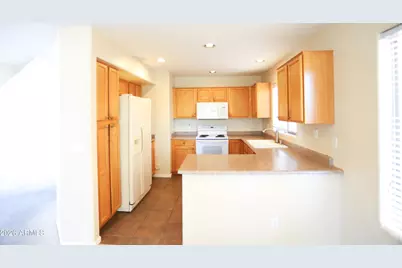 5043 E Lucia Drive, Cave Creek, AZ 85331 - Photo 4