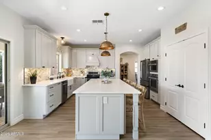 2927 E Eleana Ln, Gilbert, AZ 85298 - Photo 16