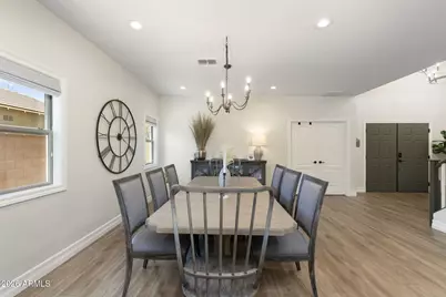 2927 E Eleana Lane, Gilbert, AZ 85298 - Photo 10