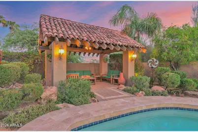 10411 N 23rd Place, Phoenix, AZ 85028 - Photo 32