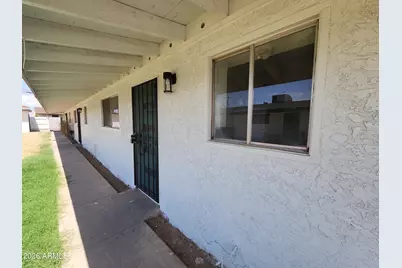 2140 W Heatherbrae Drive #1, Phoenix, AZ 85015 - Photo 2