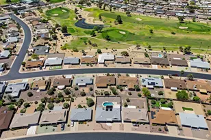 10421 W Concho Cir, Sun City, AZ 85373 - Photo 22