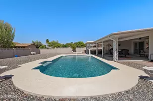 10421 W Concho Cir, Sun City, AZ 85373 - Photo 2