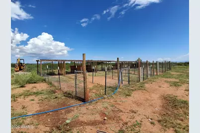 8899 N Roughrider Road, Hereford, AZ 85617 - Photo 8