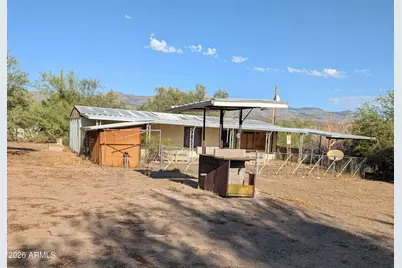 20300 E Emerald Drive, Black Canyon City, AZ 85324 - Photo 6