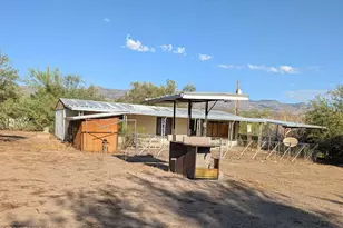 20300 E Emerald Dr, Black Canyon City, AZ 85324 - Photo 6