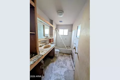 20300 E Emerald Drive, Black Canyon City, AZ 85324 - Photo 14
