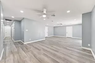 3720 W Bethany Home Rd, Phoenix, AZ 85019 - Photo 10