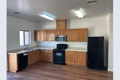 7032 W Lincoln Street, Peoria, AZ 85345 - Photo 2