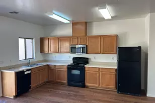 7032 W Lincoln St, Peoria, AZ 85345 - Photo 2