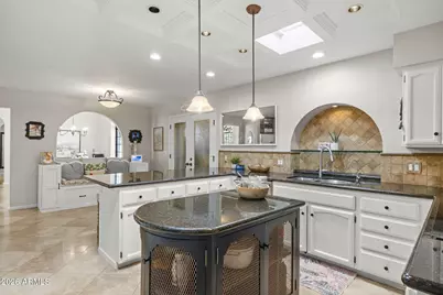 10452 E Cannon Drive, Scottsdale, AZ 85258 - Photo 12