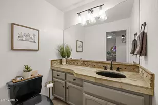 10452 E Cannon Dr, Scottsdale, AZ 85258 - Photo 32