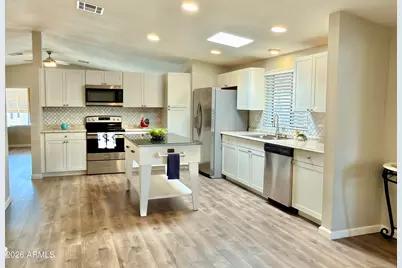 3901 E Pinnacle Peak Rd -- #236, Phoenix, AZ 85050 - Photo 4