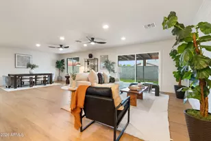 1637 W Griswold Rd, Phoenix, AZ 85021 - Photo 12