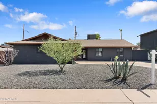 1637 W Griswold Rd, Phoenix, AZ 85021 - Photo 2