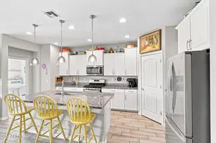 7724 S 23rd St, Phoenix, AZ 85042 - Photo 2
