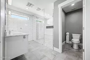 301 W Moon Valley Dr, Phoenix, AZ 85023 - Photo 42