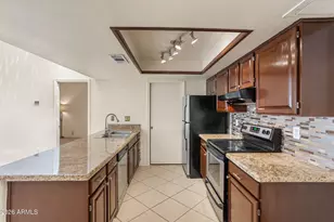 6900 E Gold Dust Ave, Paradise Valley, AZ 85253 - Photo 10