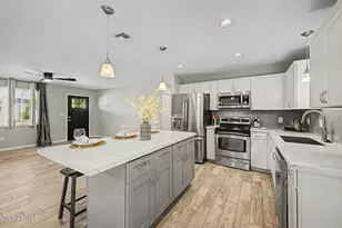 6919 E Moreland St, Scottsdale, AZ 85257 - Photo 2