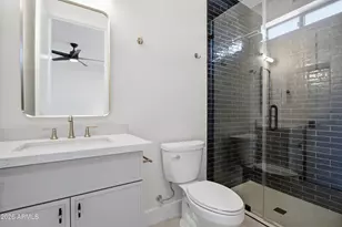 4348 E Mitchell Dr, Phoenix, AZ 85018 - Photo 26