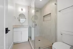 4348 E Mitchell Dr, Phoenix, AZ 85018 - Photo 30