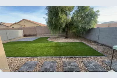 42097 W Lunar Street, Maricopa, AZ 85138 - Photo 2