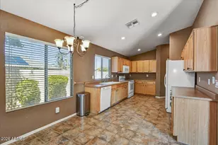 9171 W Lone Cactus Dr, Peoria, AZ 85382 - Photo 14